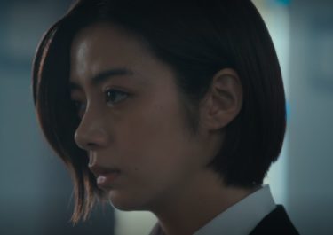 『地面師』の女刑事・倉持の正体とは？池田エライザの役柄から結末まで徹底解説